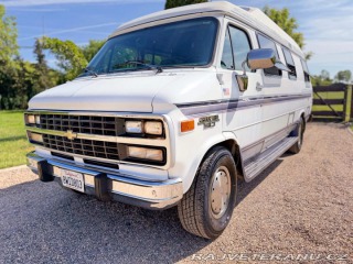 Chevrolet Ostatní modely G30 5.7 V8 | Roadtrek 210 1993