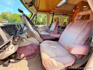 Chevrolet Ostatní modely G30 5.7 V8 | Roadtrek 210 1993
