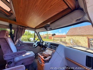 Chevrolet Ostatní modely G30 5.7 V8 | Roadtrek 210 1993