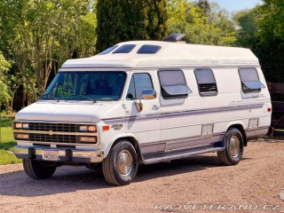 Chevrolet Ostatní modely G30 5.7 V8 | Roadtrek 210 1993