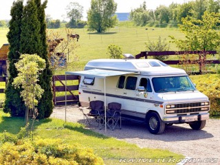 Chevrolet Ostatní modely G30 5.7 V8 | Roadtrek 210 1993
