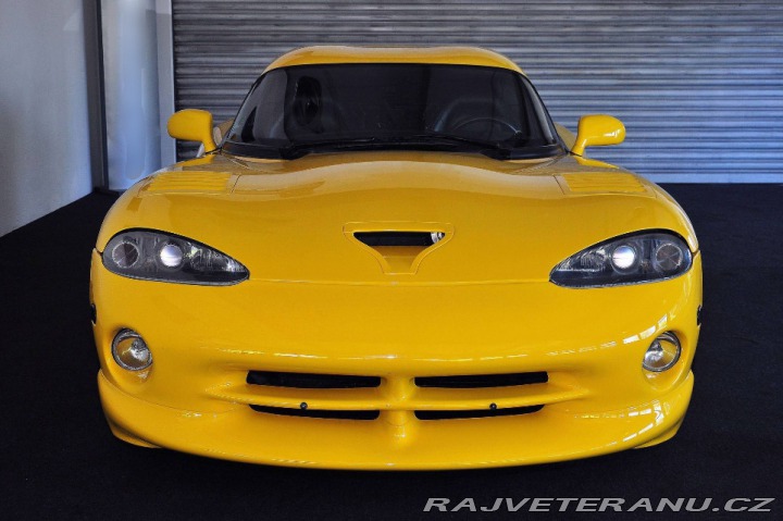 Dodge Viper GTS V10 2001