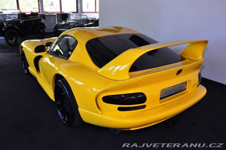 Dodge Viper GTS V10 2001