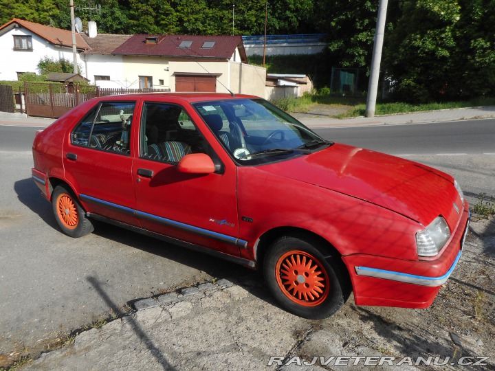 Renault 19 GTS - Dynamic 1991