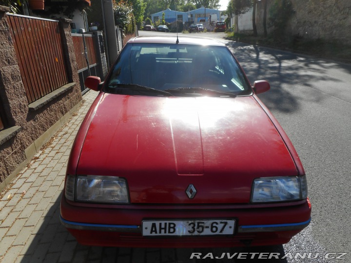 Renault 19 GTS - Dynamic 1991