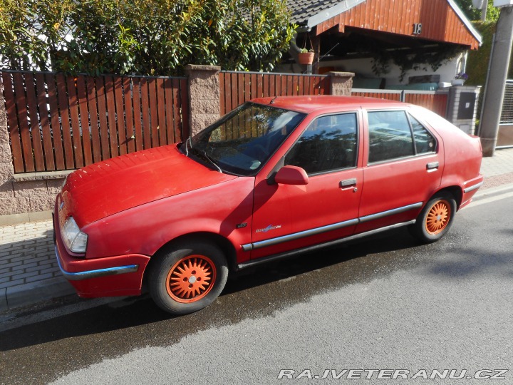Renault 19 GTS - Dynamic 1991