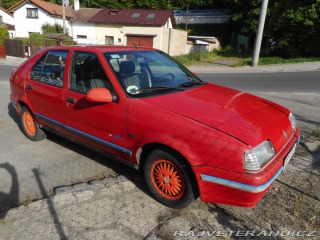 Renault 19 GTS - Dynamic 1991