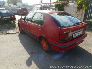 Renault 19 GTS - Dynamic 1991