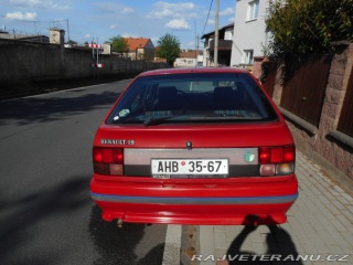 Renault 19 GTS - Dynamic 1991