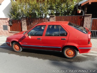 Renault 19 GTS - Dynamic 1991