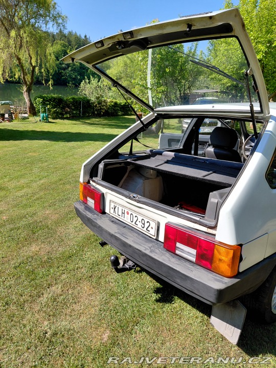 Lada Samara 2108 1990