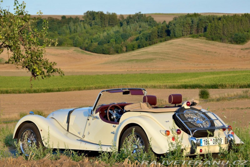 Morgan Plus 4