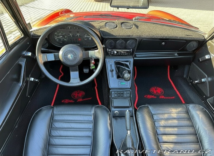 Alfa Romeo Spider Alfa Romeo Spider 2.0 Vel 1986