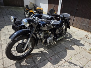 Dněpr K-750 Motocykl se sidecarem 1962