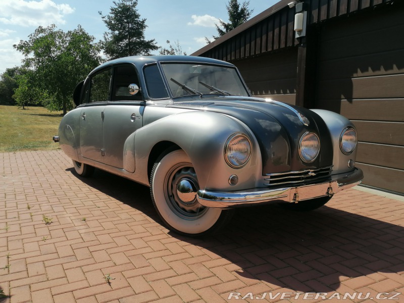 Tatra 87