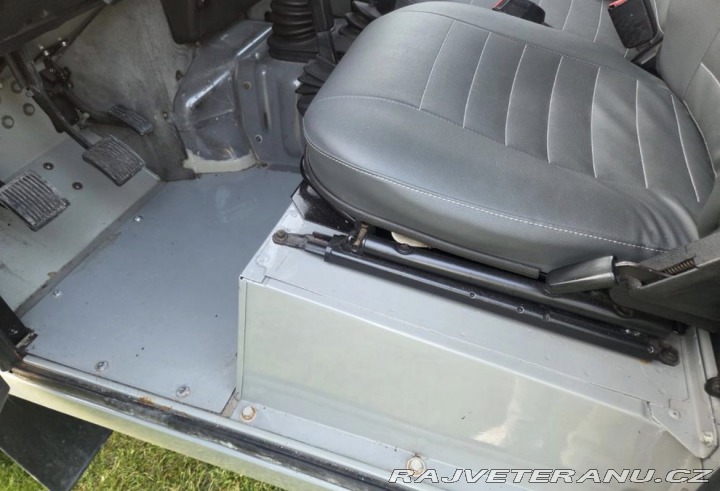 Land Rover Defender 1994
