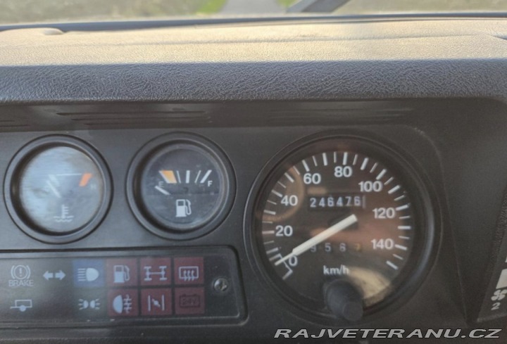 Land Rover Defender 1994