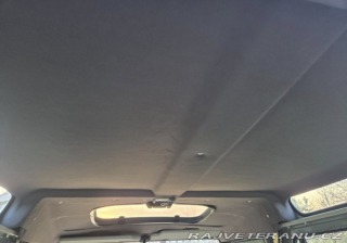 Land Rover Defender 1994
