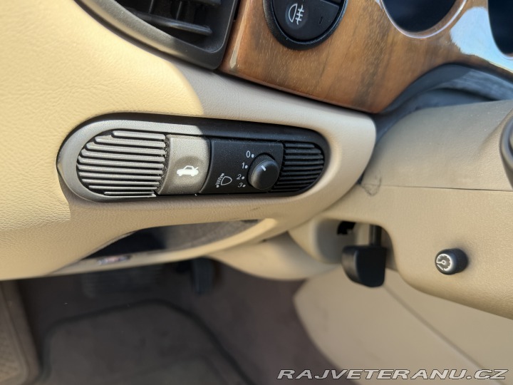 Jaguar XJ EXECUTIVE 2000