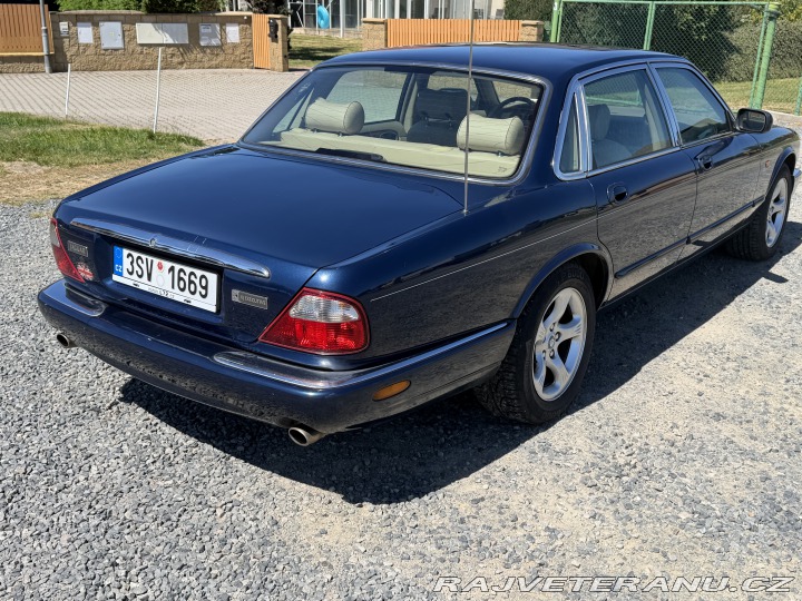 Jaguar XJ EXECUTIVE 2000
