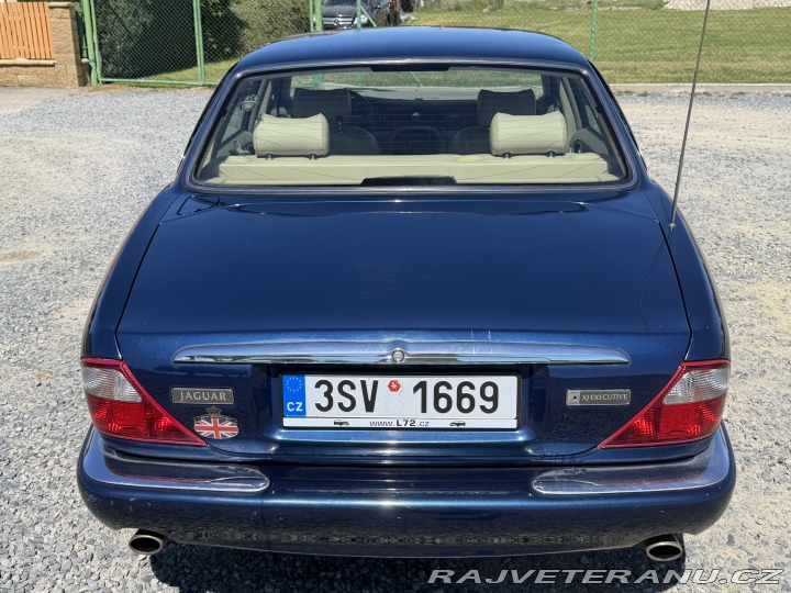 Jaguar XJ EXECUTIVE 2000