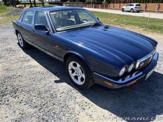 Jaguar XJ EXECUTIVE 2000