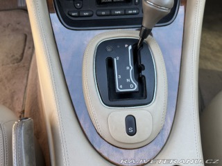 Jaguar XJ EXECUTIVE 2000
