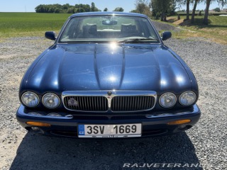 Jaguar XJ EXECUTIVE 2000