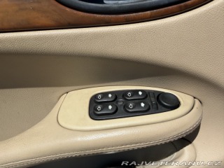 Jaguar XJ EXECUTIVE 2000