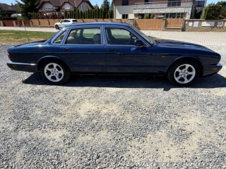 Jaguar XJ EXECUTIVE 2000