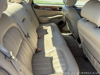 Jaguar XJ EXECUTIVE 2000