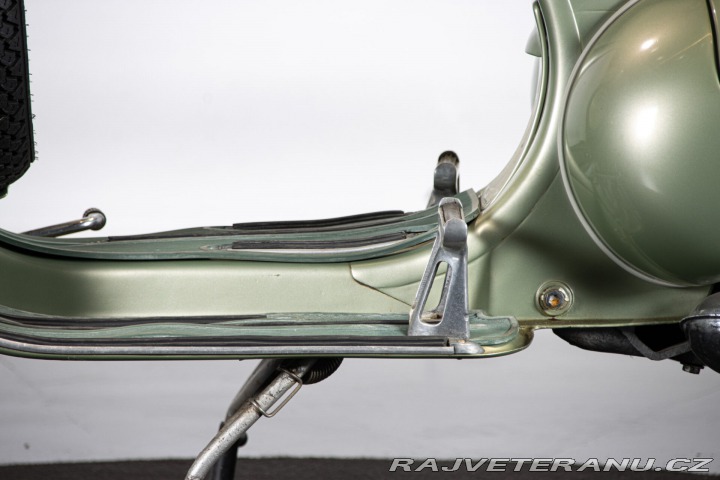 Piaggio Vespa 125 V14T BACCHETTA 1950