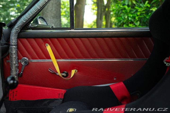 Fiat 124 SPORT Coupé GR.1 1971