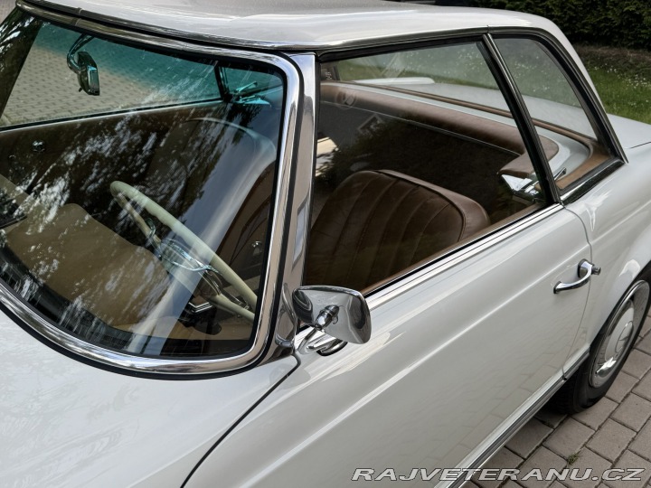 Mercedes-Benz 230 230 SL Pagoda 1964