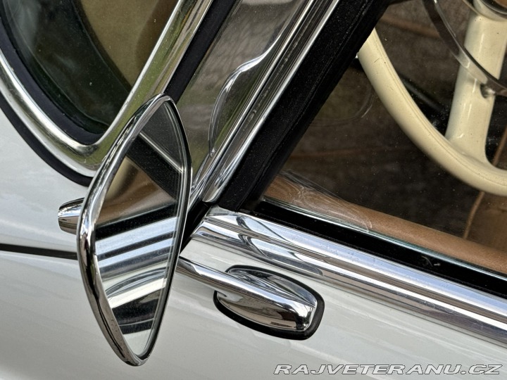Mercedes-Benz 230 230 SL Pagoda 1964