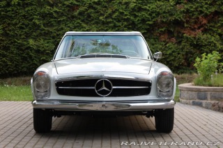 Mercedes-Benz 230 230 SL Pagoda 1964