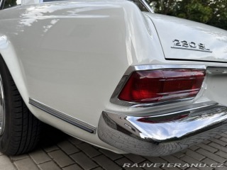 Mercedes-Benz 230 230 SL Pagoda 1964