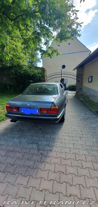 BMW 7 e32 750i 1998