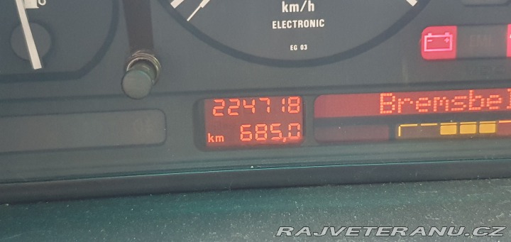 BMW 7 e32 750i 1998