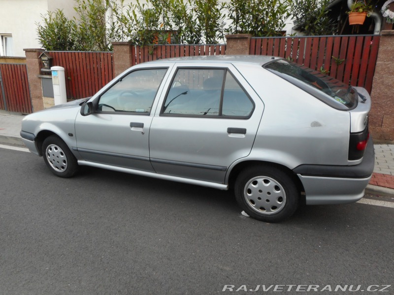 Renault 19 RN