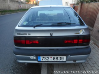 Renault 19 RN 1995