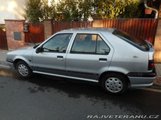 Renault 19 RN 1995