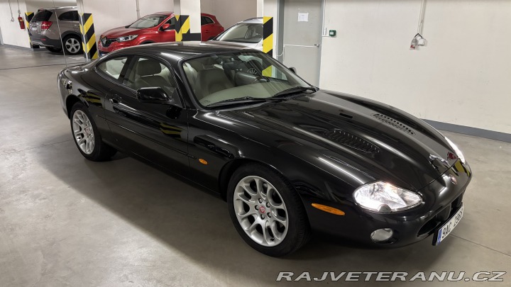Jaguar XKR  2000