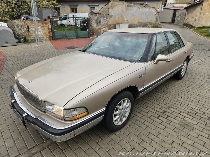Buick Park Avenue 