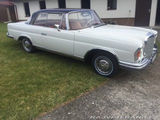 Mercedes-Benz 220 W 111 220 SEb