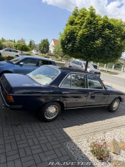 Mercedes-Benz 200 W123 1979