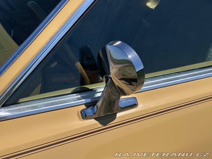 Chrysler Cordoba  1976