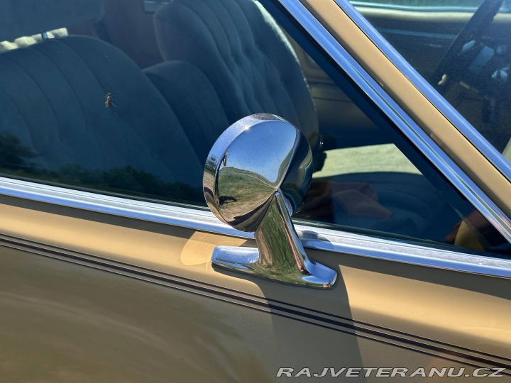 Chrysler Cordoba  1976