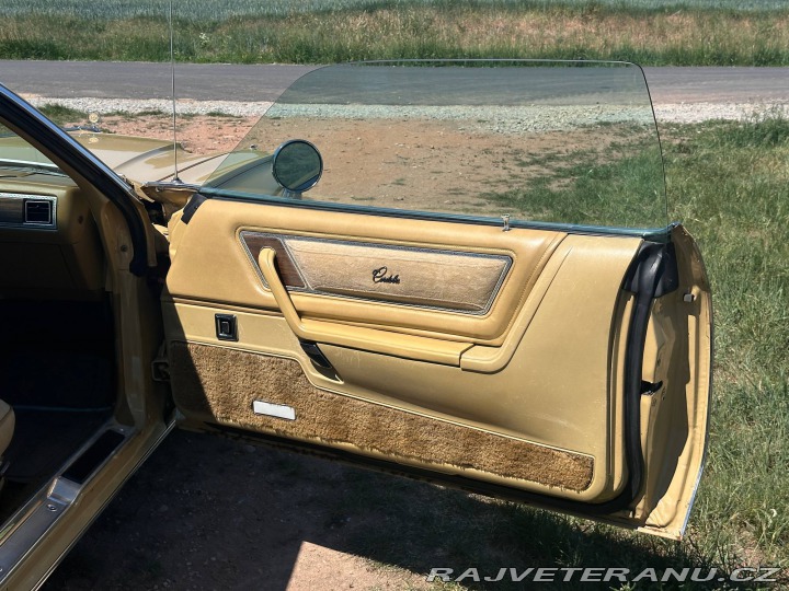 Chrysler Cordoba  1976