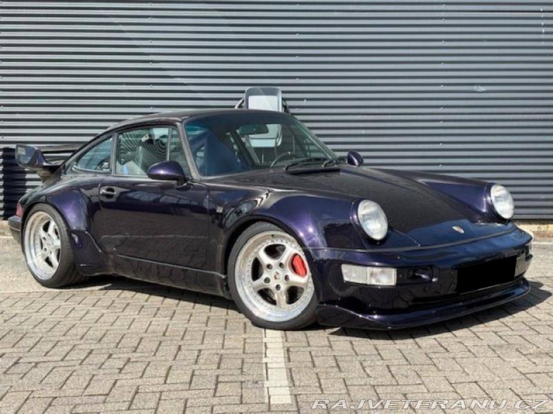 Porsche 911 Carrera 4